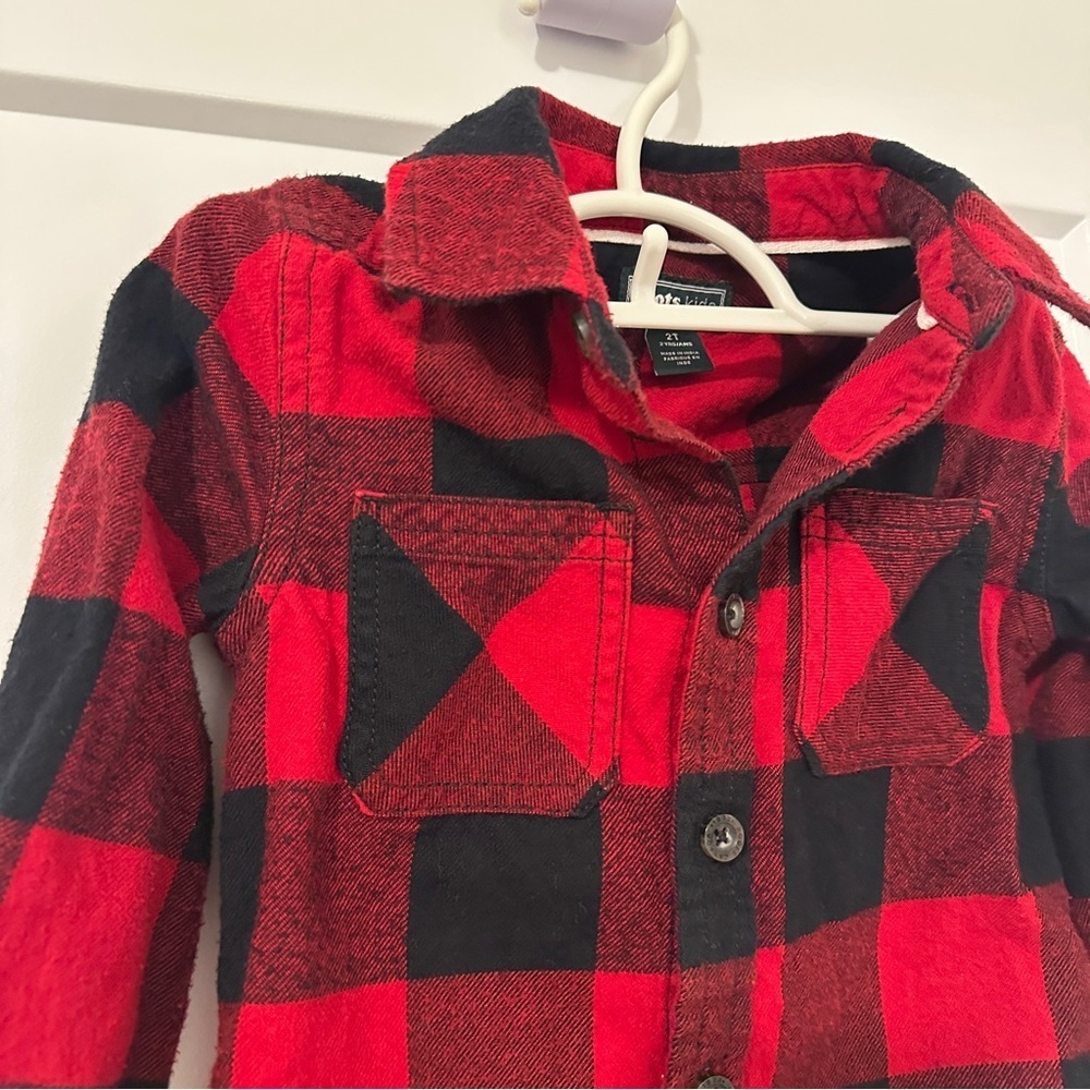 Roots Buffalo Plaid Red and Black Button Down Shirt Size 2T Toddler - Picture 3 of 10